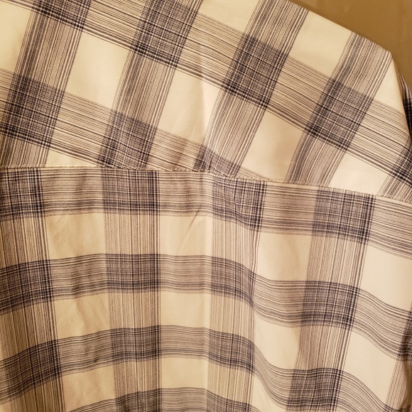 NWOT Perry Ellis Mens buttoned down shirt size L - Picture 7 of 8